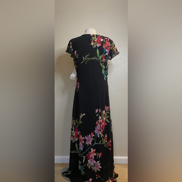 Mlle Gabrielle Black Floral Maxi Dress - Size 20 - Picture 5 of 14